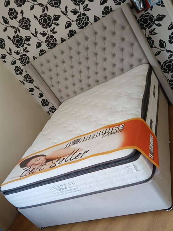 Eloise Floorstanding headboard and Matching Base