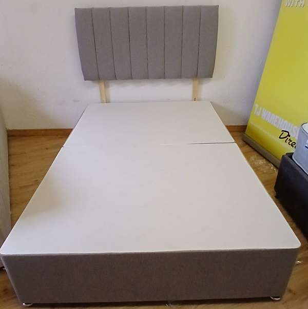 24 inch headboard in wool clay lines up & down and matching base (Mattress not included)